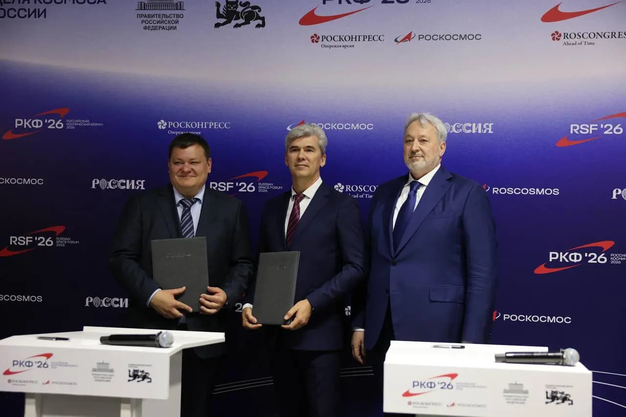 ГТЛК передала оператору ГК «Спутникс» три первых лизинговых спутника